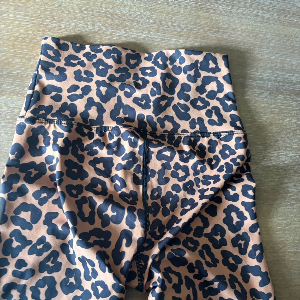 Beach Riot Leopard Print Piper High-Rise Full Length Leggings, Size Small - Picture 10 of 10